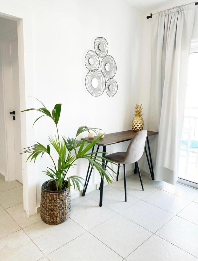 Appartamento Flat In The Heart Of Ayia Napa/Центр Айя Напы Esterno foto